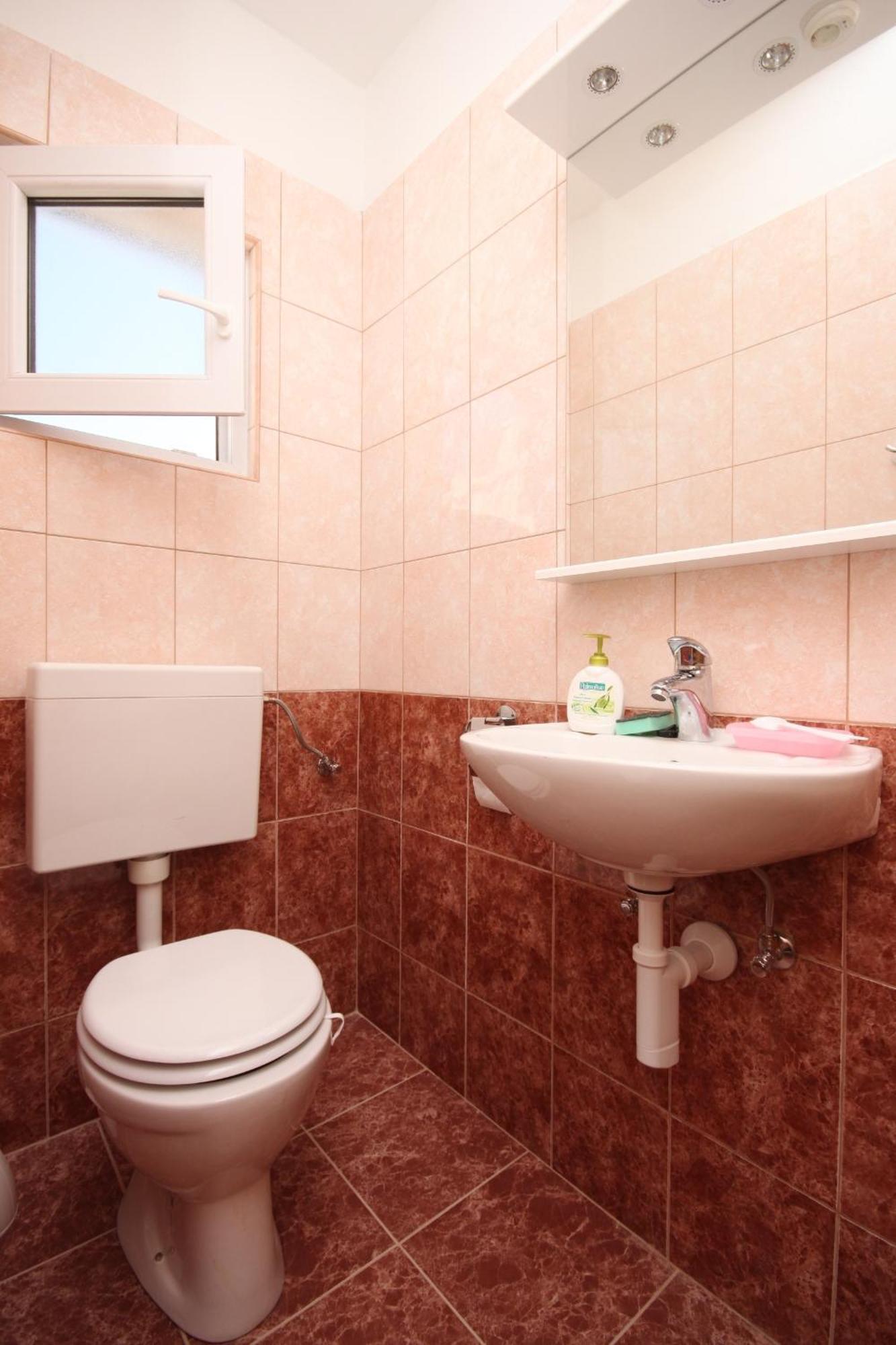 Apartments And Rooms With Parking Space Gradac, Makarska - 6819 Gradac  Habitación foto